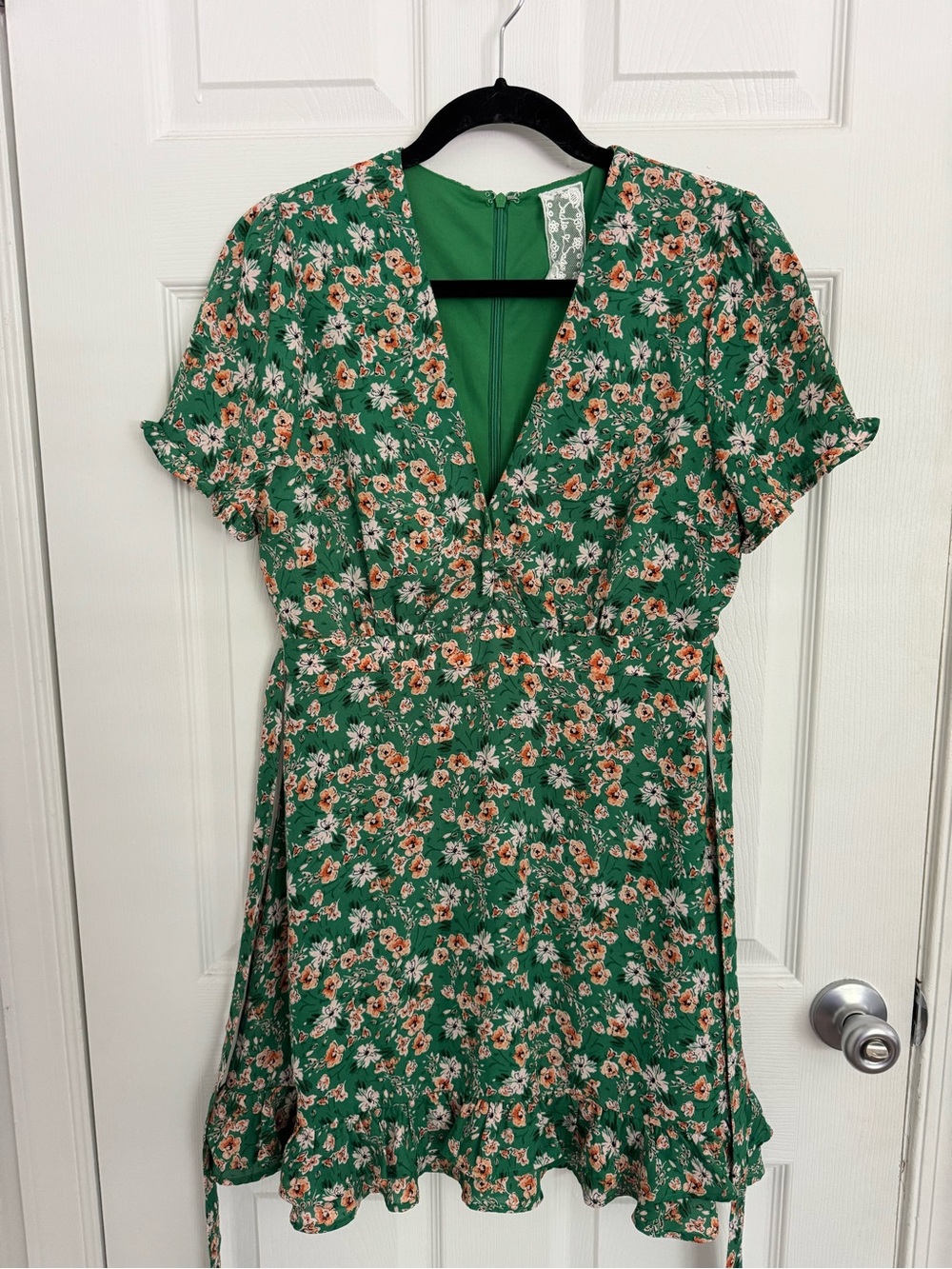 Anthropology Sadie & Sage Green Floral Mini Dress